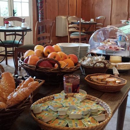 La Ferme Des Vallees Hotel Les Essarts-le-Roi Zewnętrze zdjęcie