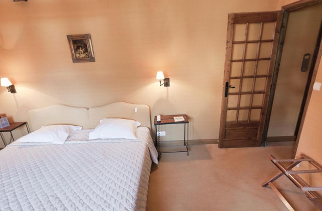 La Ferme Des Vallees Hotel Les Essarts-le-Roi Pokój zdjęcie